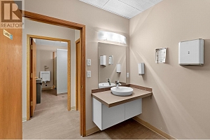 1461 St Paul Street Unit# 100/200 - Photo 26