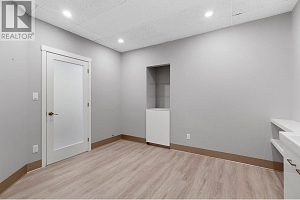 1461 St Paul Street Unit# 100/200 - Photo 46