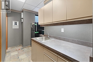 1461 St Paul Street Unit# 100/200 - Photo 77