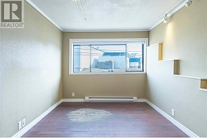 740 Waddington Drive Unit# 12 - Photo 18