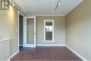 740 Waddington Drive Unit# 12 - Photo 19