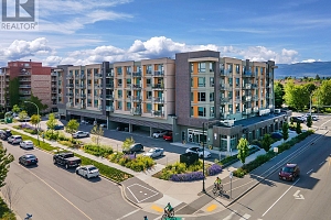 925 Leon Avenue Unit# 302 - Photo 21