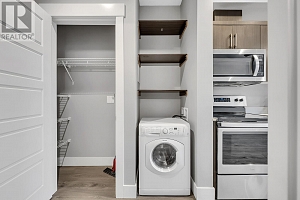 925 Leon Avenue Unit# 302 - Photo 7