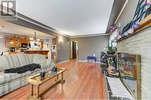 3004 37 Street - Photo 15