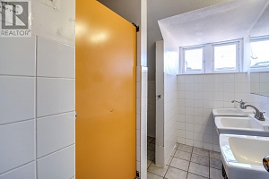 730 Bernard Avenue - Photo 25