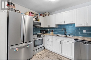 435 Franklyn Road Unit# 102 - Photo 5