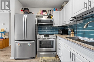 435 Franklyn Road Unit# 102 - Photo 6