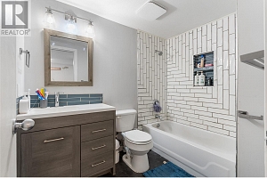 435 Franklyn Road Unit# 102 - Photo 7