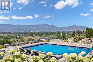 4040 Casorso Road - Photo 34