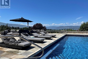 4040 Casorso Road - Photo 35