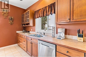 6097 Beatrice Road - Photo 42