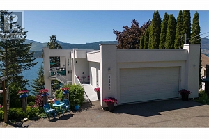 16980 Coral Beach Road - Photo 2