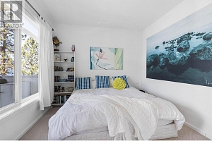16980 Coral Beach Road - Photo 37