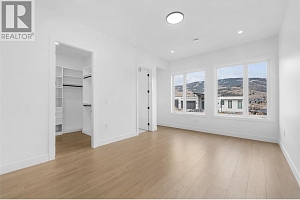 1001 MELROSE Street - Photo 38