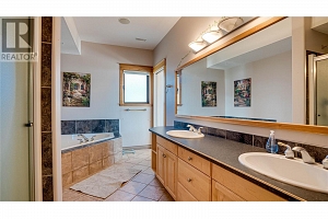 3473 Lakeview Place Unit# 203 - Photo 20