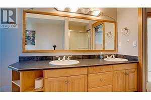 3473 Lakeview Place Unit# 203 - Photo 22