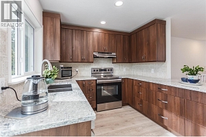2250 Linea Crescent Lot# 10 - Photo 8