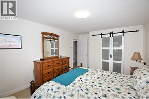 233 234 Falcon Avenue - Photo 24