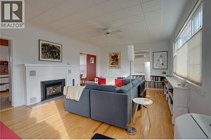 3411 18 Avenue Unit# A&B - Photo 40