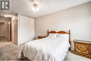 1055 Lawrence Avenue Unit# 102 - Photo 16