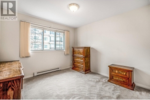 1055 Lawrence Avenue Unit# 102 - Photo 24