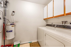 1055 Lawrence Avenue Unit# 102 - Photo 31