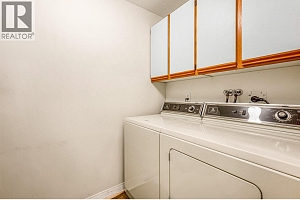 1055 Lawrence Avenue Unit# 102 - Photo 32