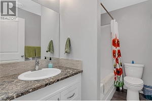 7075 Dunwaters Road - Photo 22