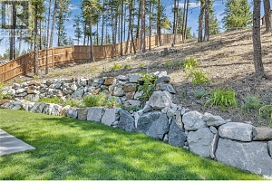 7075 Dunwaters Road - Photo 37