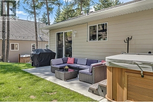 7075 Dunwaters Road - Photo 40