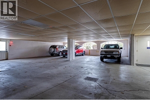 1055 Lawrence Avenue Unit# 105 Lot# 5 - Photo 37