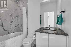 2630 Bath Street Unit# 201 - Photo 22