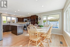 2547 Sexsmith Road - Photo 8