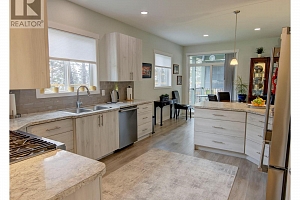 9468 Houghton Road - Photo 13