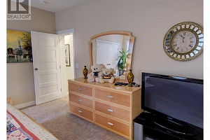 9468 Houghton Road - Photo 29