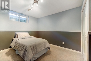 2547 Sexsmith Road - Photo 36