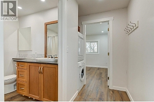 2547 Sexsmith Road - Photo 48