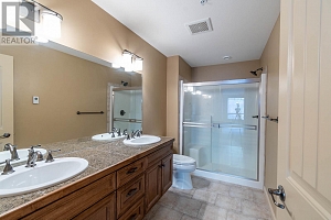 2770 Auburn Road Unit# 206 - Photo 30