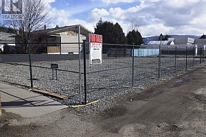 2602 45th Avenue - Photo 2