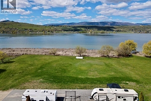 7792 Lochdale Road - Photo 2