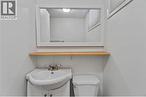3701 36A Street - Photo 36