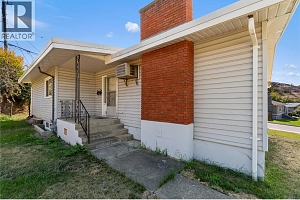 3701 36A Street - Photo 6
