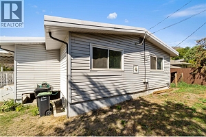 3701 36A Street - Photo 8