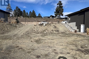 8916 Hampshire Crescent - Photo 13