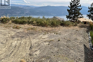 8916 Hampshire Crescent - Photo 15