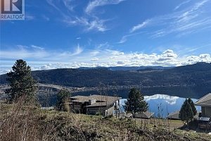 8916 Hampshire Crescent - Photo 17