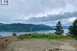 8916 Hampshire Crescent - Photo 7