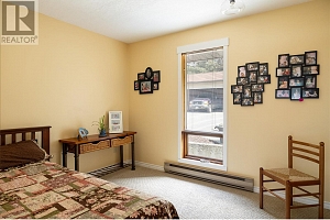 5620 Neil Road - Photo 50