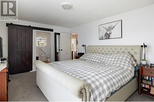 5620 Neil Road - Photo 78