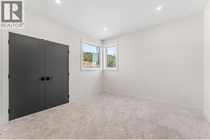 10218 Beacon Hill Drive - Photo 48